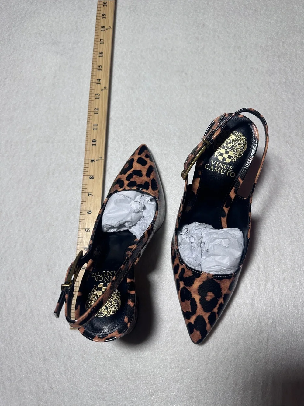 New in box Vince Camuto Leopard Print Pointed Slingback Block Heels Sz 9m